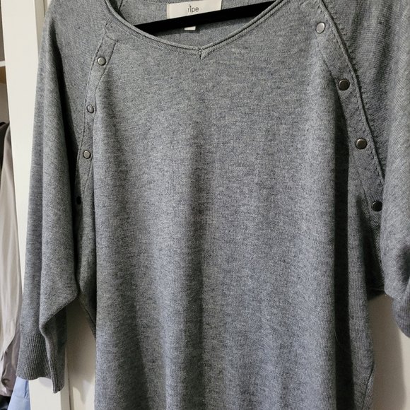 Wool Sweater - Picture 3 of 5